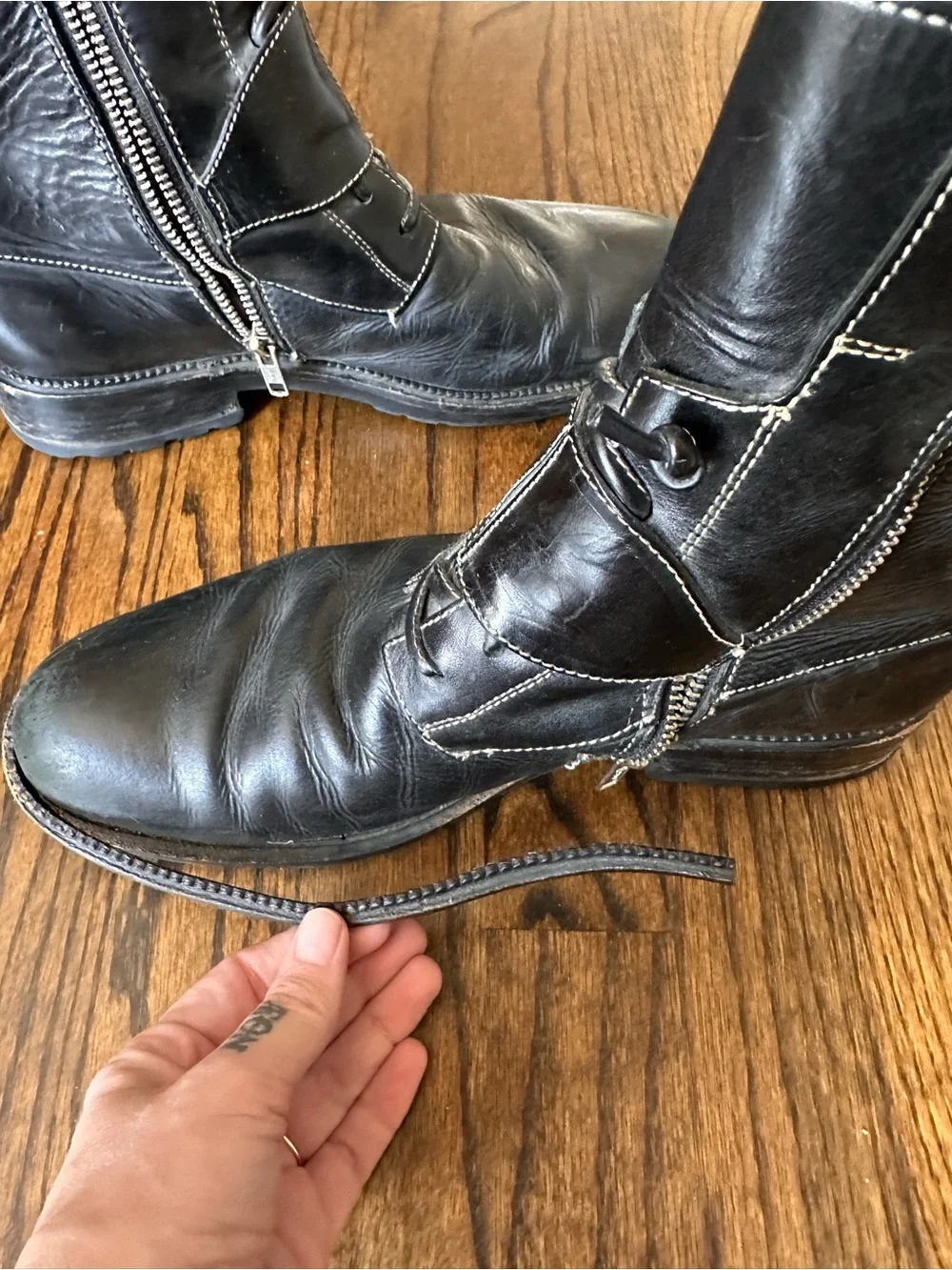 Donald J. Pliner Men's Bistro Black Leather Zip & Buckle Boots size 8.5